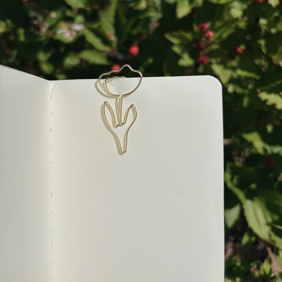 Blooming page marker